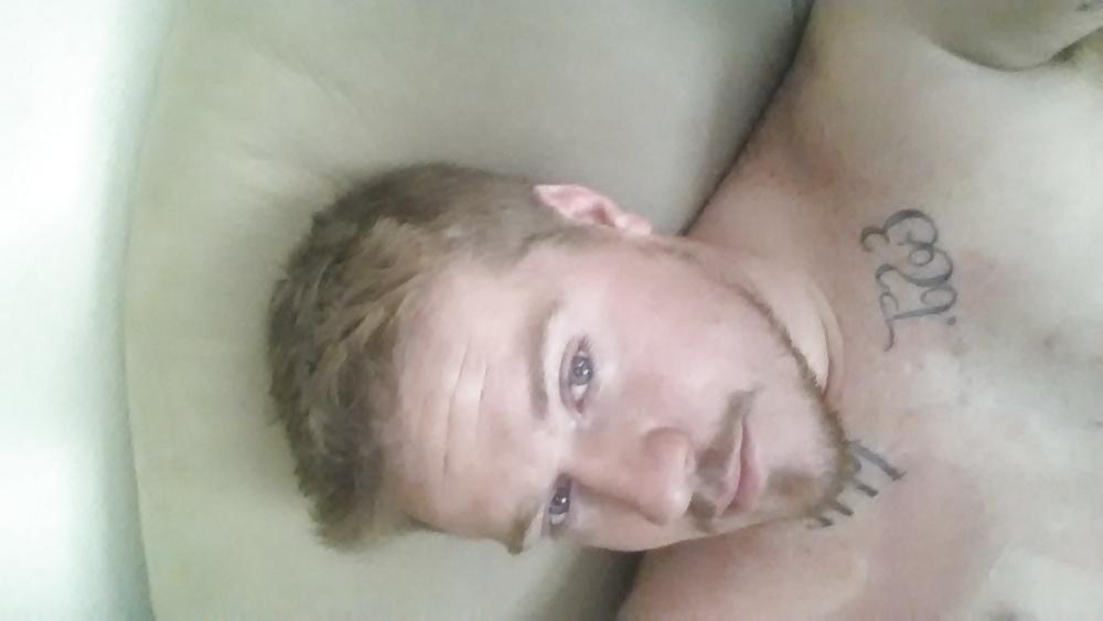 25P Pics i found on my wifes phone