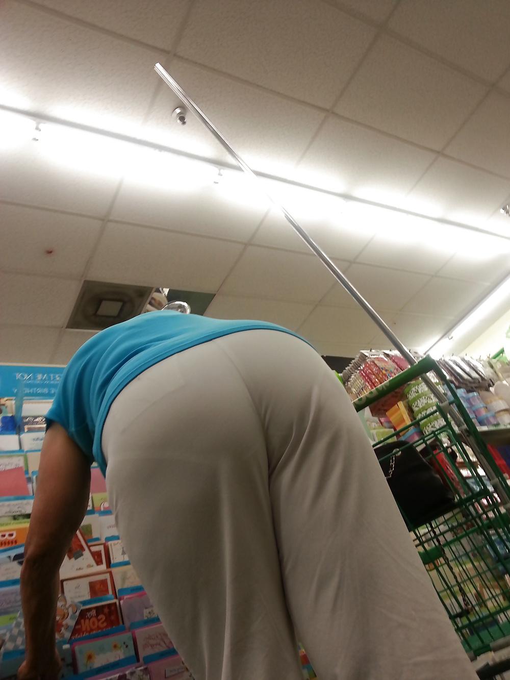17P Mexican Granny Panty Lines