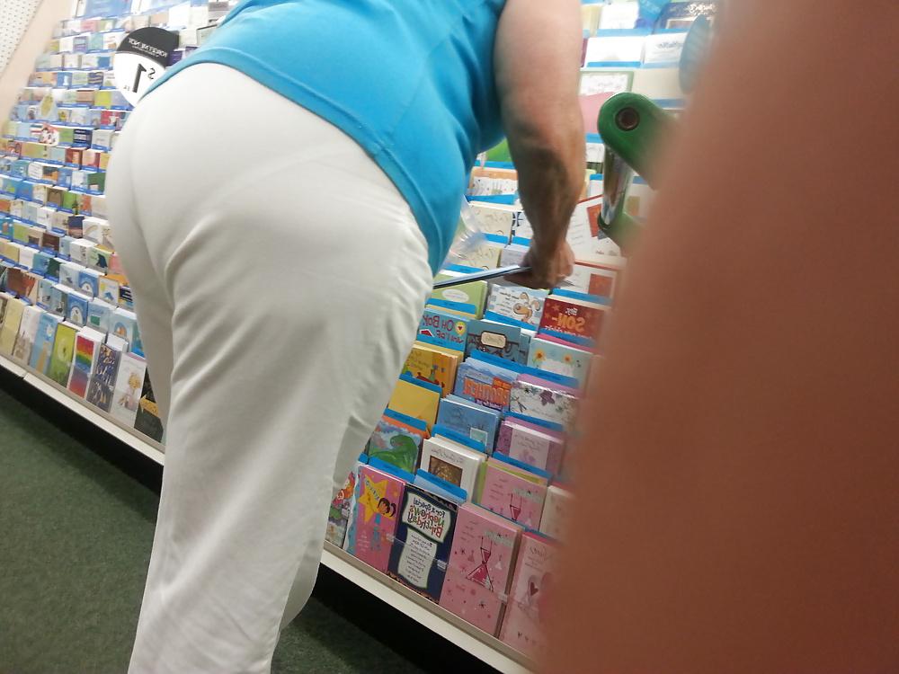 17P Mexican Granny Panty Lines