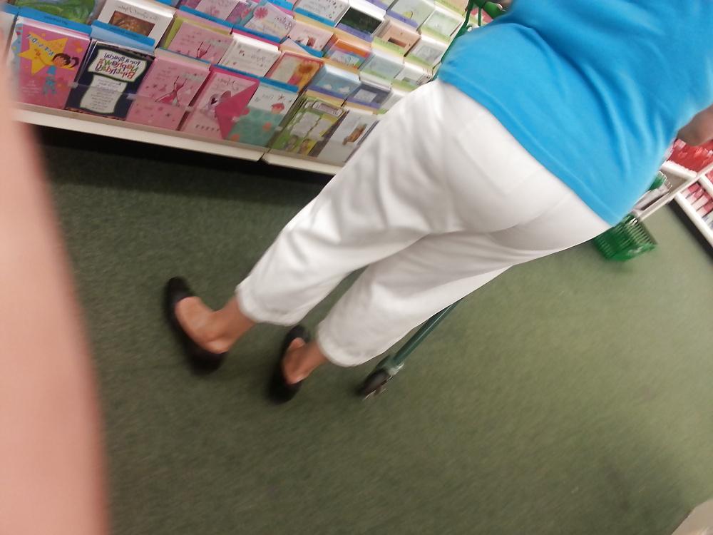 17P Mexican Granny Panty Lines
