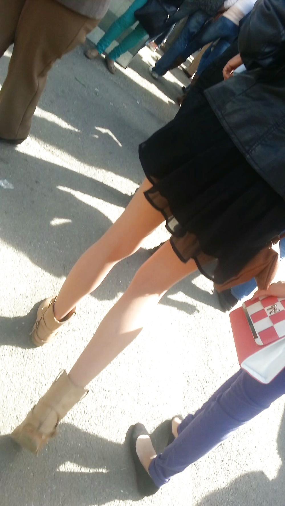 22P Sexy feet and skirt romanian