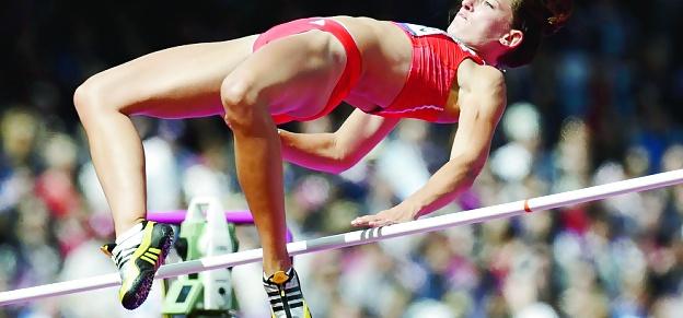 25P Ellen Sprunger - Sexy Athletic from Switzerland with Sixpack