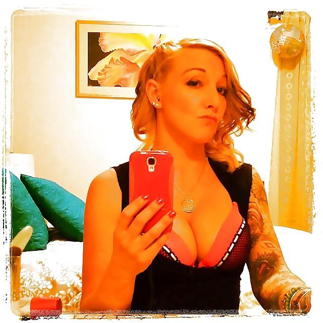 17P My Extremely Hot Milf Mom 