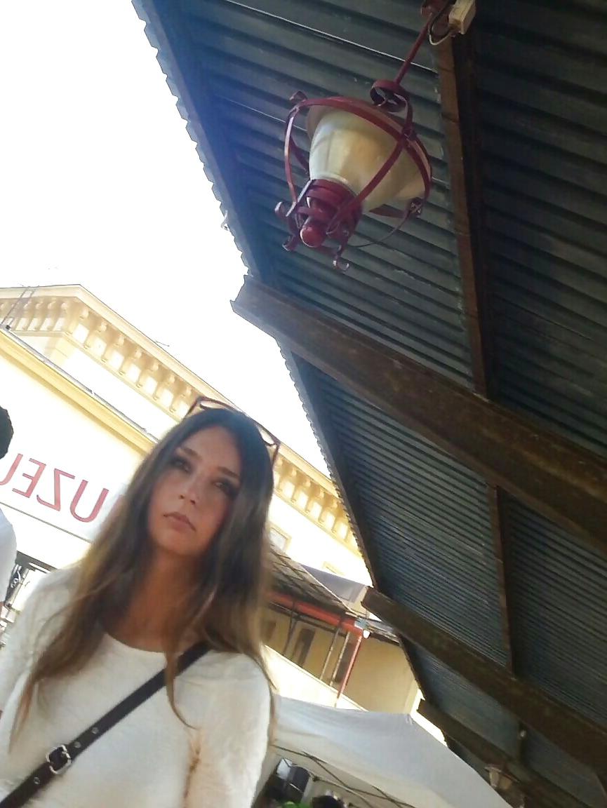 25P Spy sexy teens feet, face and ass romanian