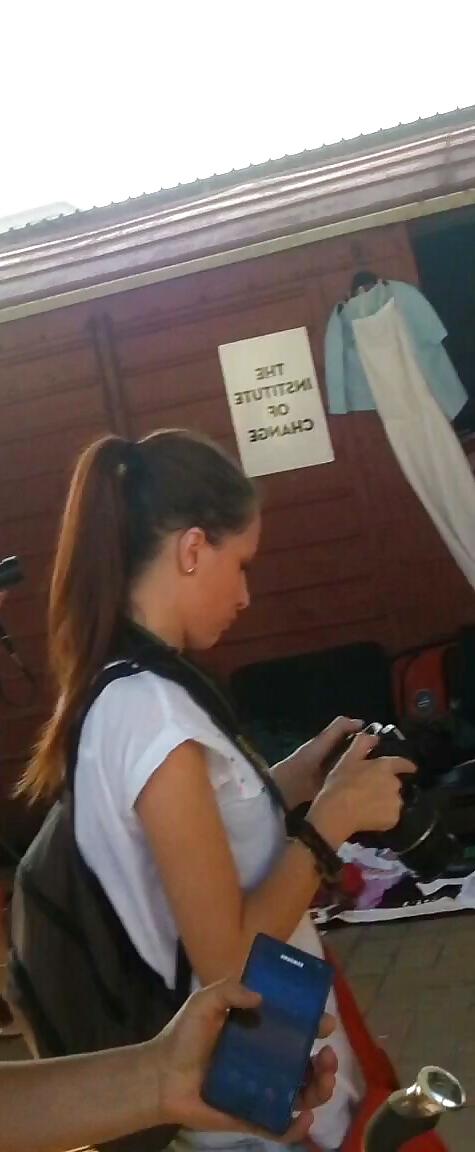 25P Spy sexy teens feet, face and ass romanian