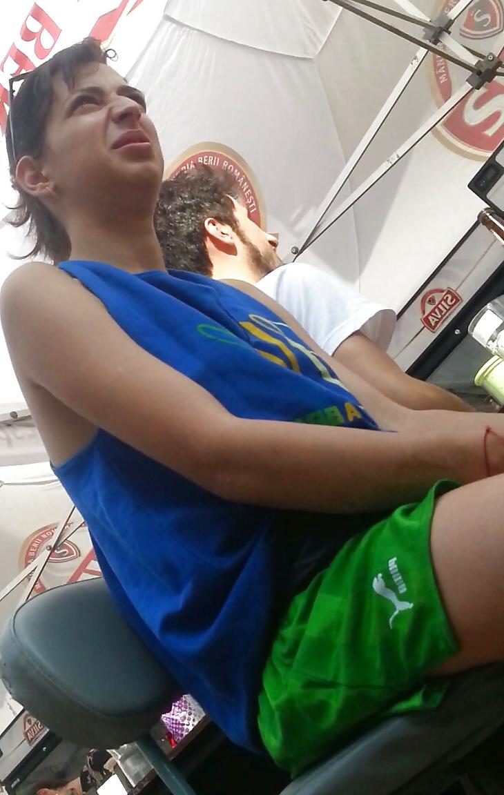 25P Spy sexy teens feet, face and ass romanian