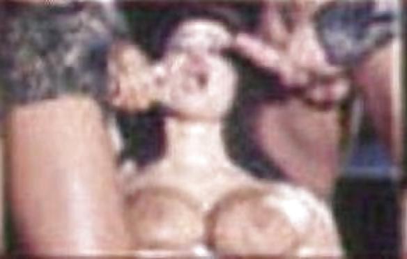 5P Sandra Brust in Ficken fur das Vaterland 2