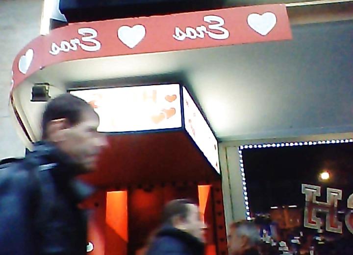 25P 15.11.2011 whorehouse brothle frankfurt taunusstrasse 39