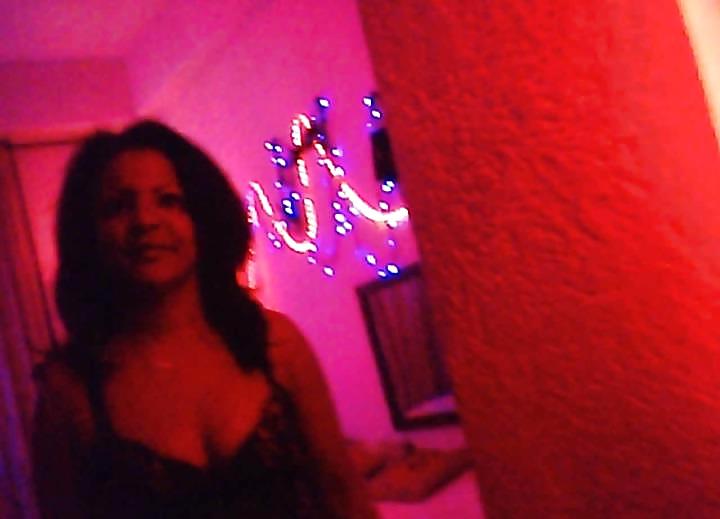 25P 15.11.2011 whorehouse brothle frankfurt taunusstrasse 39