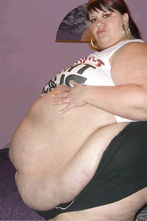 24P SSBBW belly pics 7