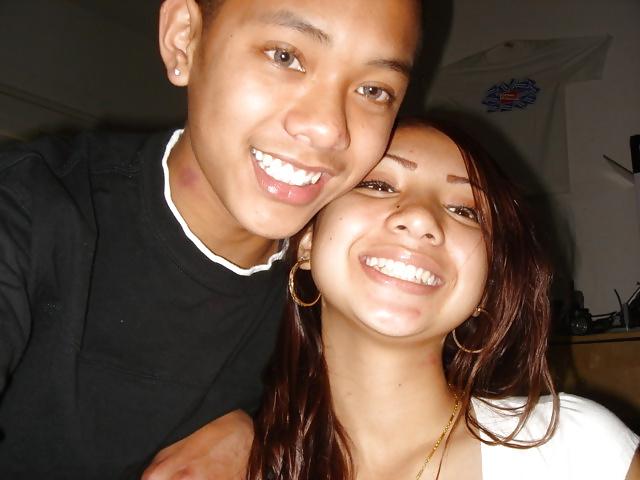 15P Malay Collection - Malay Couple Getting Naughty