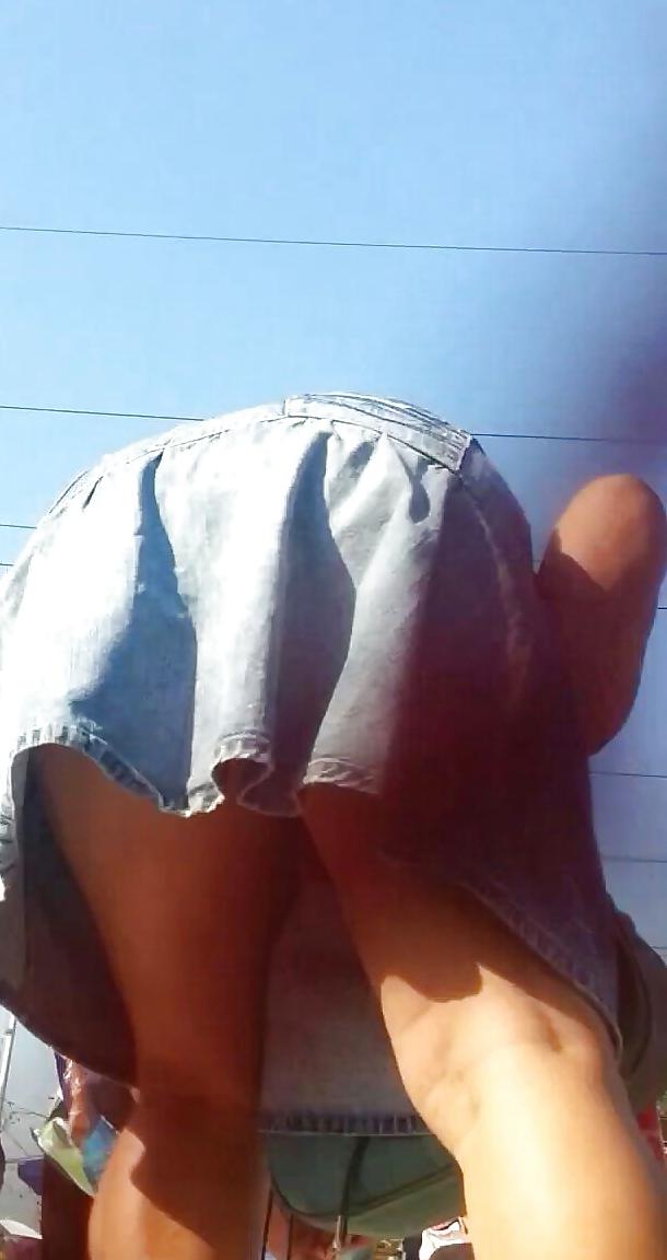 16P Spy mature upskirt romanian