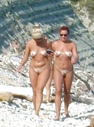 25P Housewife Nudism 14