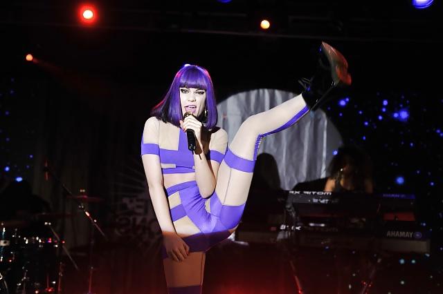 25P JESSIE J CROTCH,ASS SHOTS