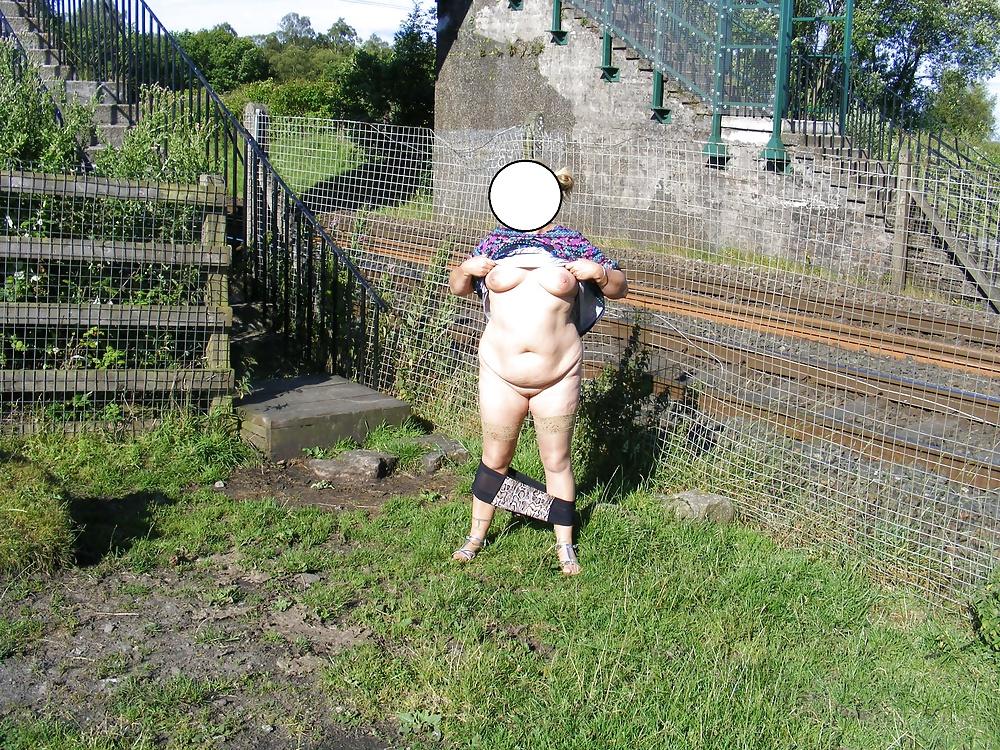 8P Rail bridge and car park dogging doggers area