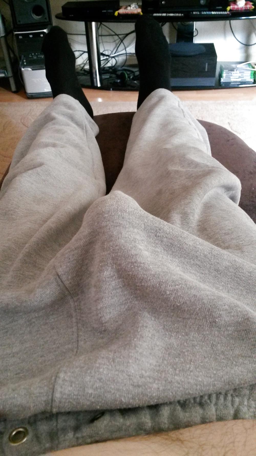 15P Me wanking dream of a mouth over my cock 