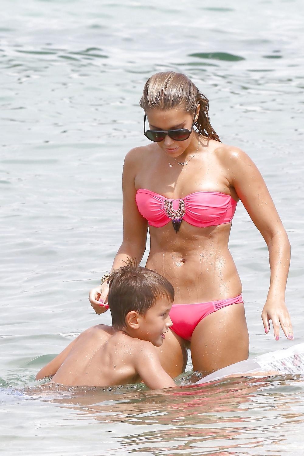 25P SYLVIE MEIS BIKINI FOTZE