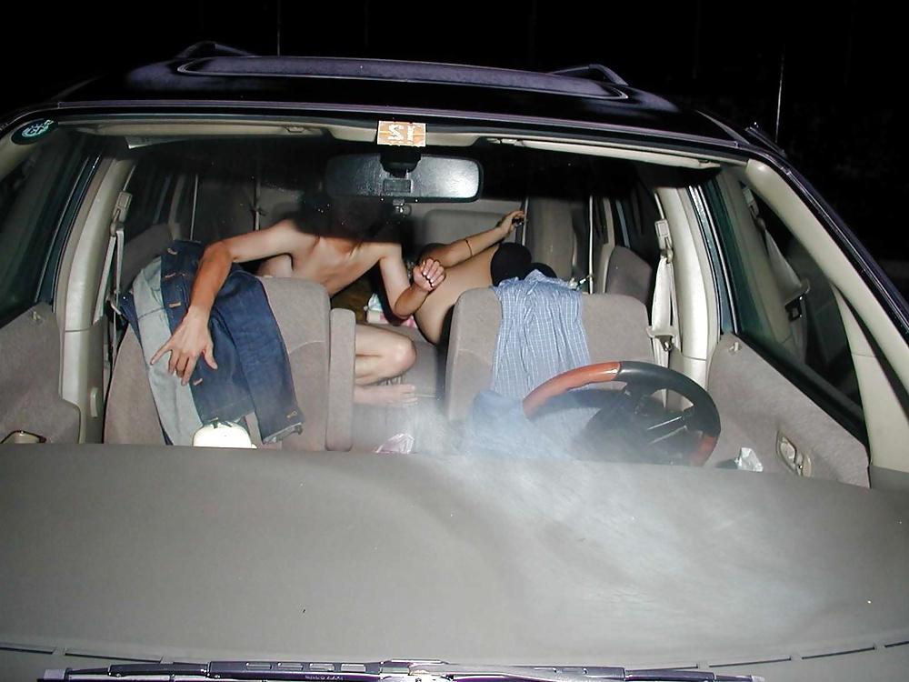 20P Japanese Couple Car Sex 14