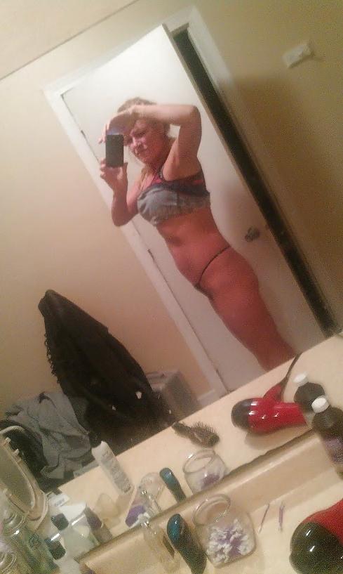 8P Blonde cougar