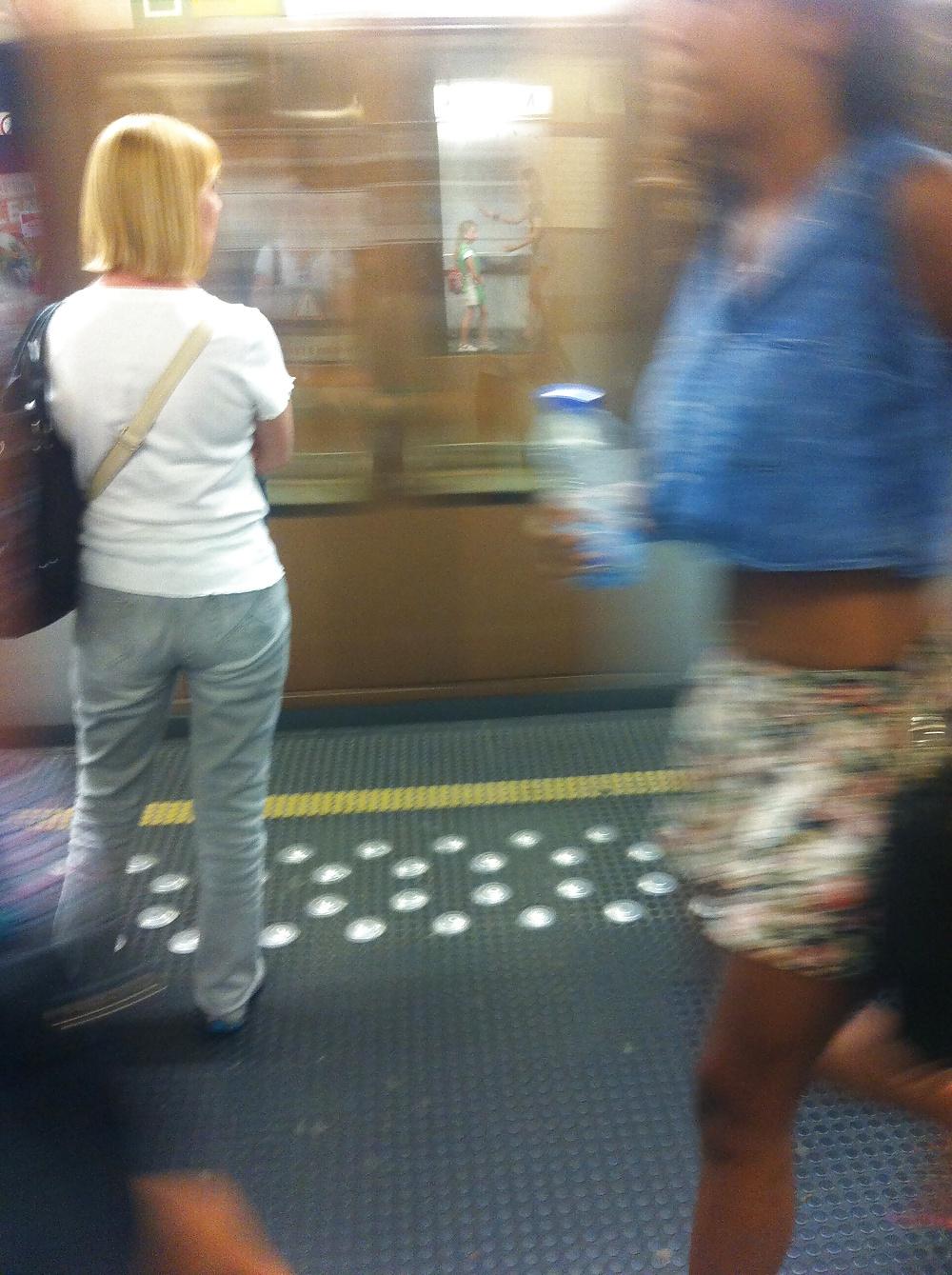 14P Ebony teen hot as fuck in the metro