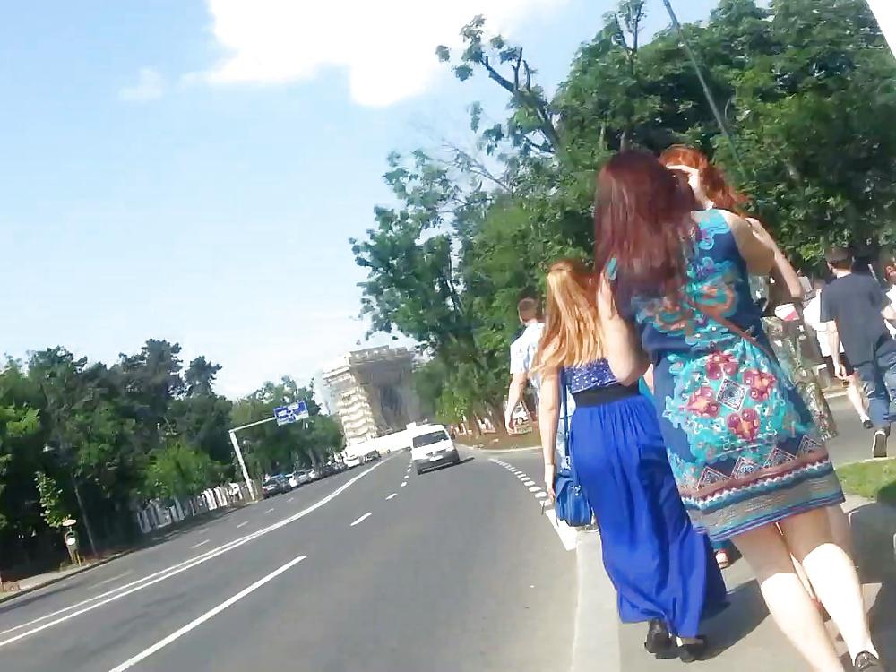 19P Spy hot girls feet, legs and skirt romanian
