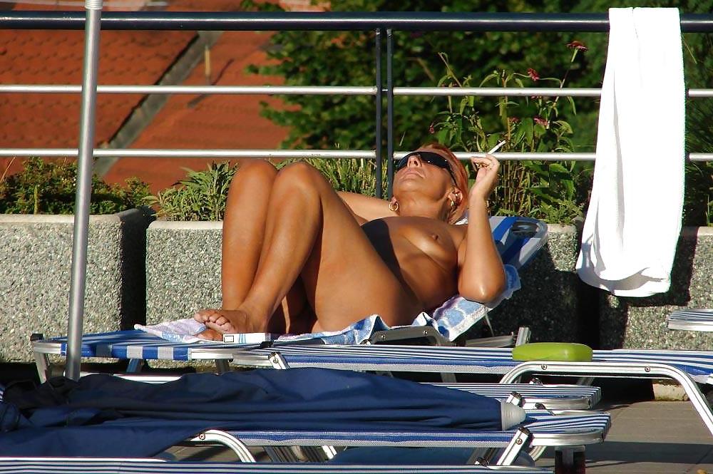 11P Housewife Nudism 13