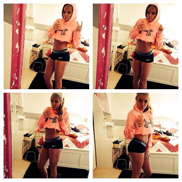 25P Amateur Twitter Girls Wearing Nike Pro spandex shorts