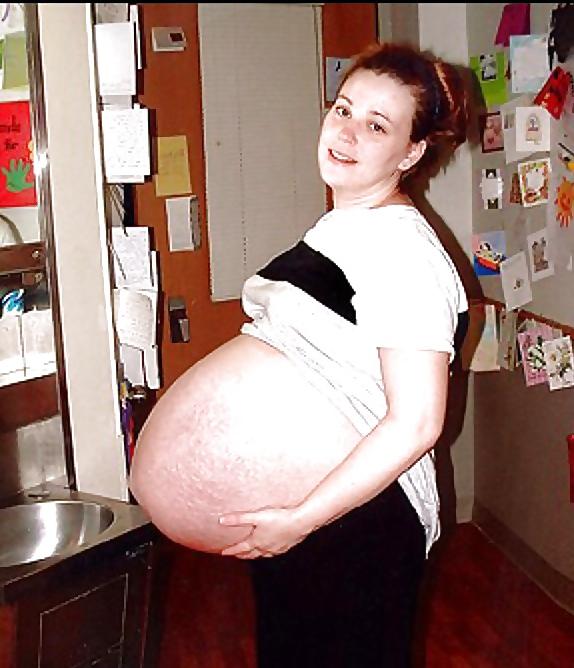 25P Enceinte Ventre nue - Naked pregnant belly 5