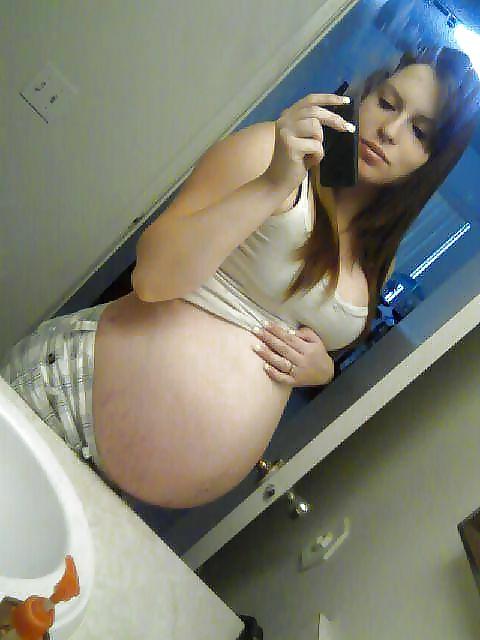 25P Enceinte Ventre nue - Naked pregnant belly 5