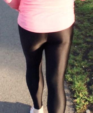 9P Shiny spandex leggings