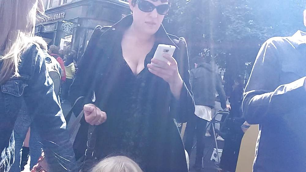 8P Candid Downblouse Busty Cleavage Mom