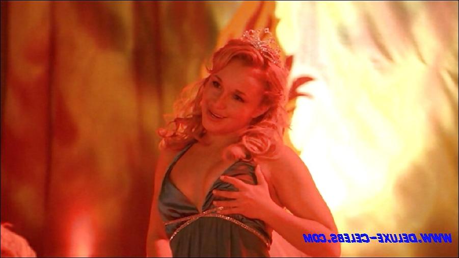 25P Hayden panettiere By twistedworlds