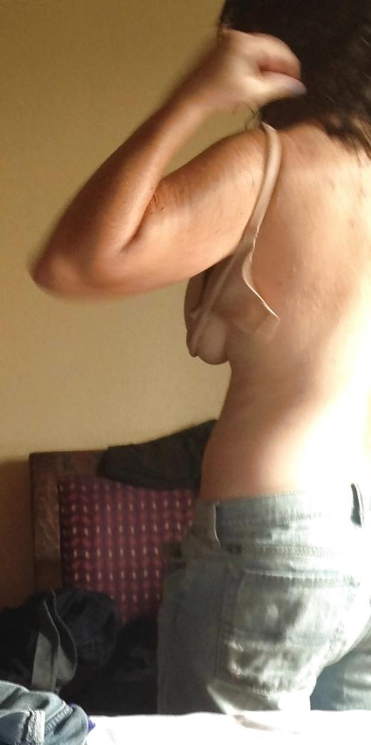 12P Wife naked on vacation - after shower