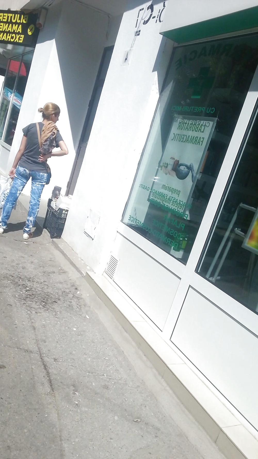 24P Spy sexy ass old + young romanian