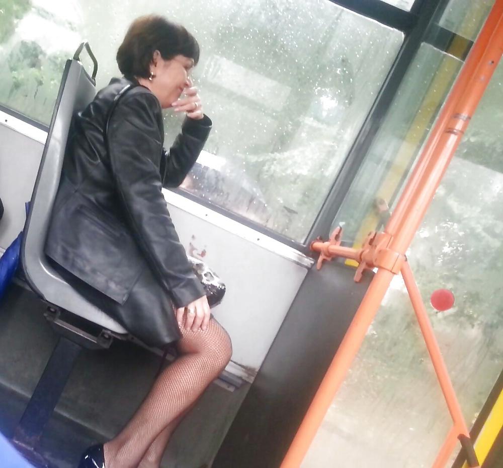 17P Spy sexy feet and legs romanian
