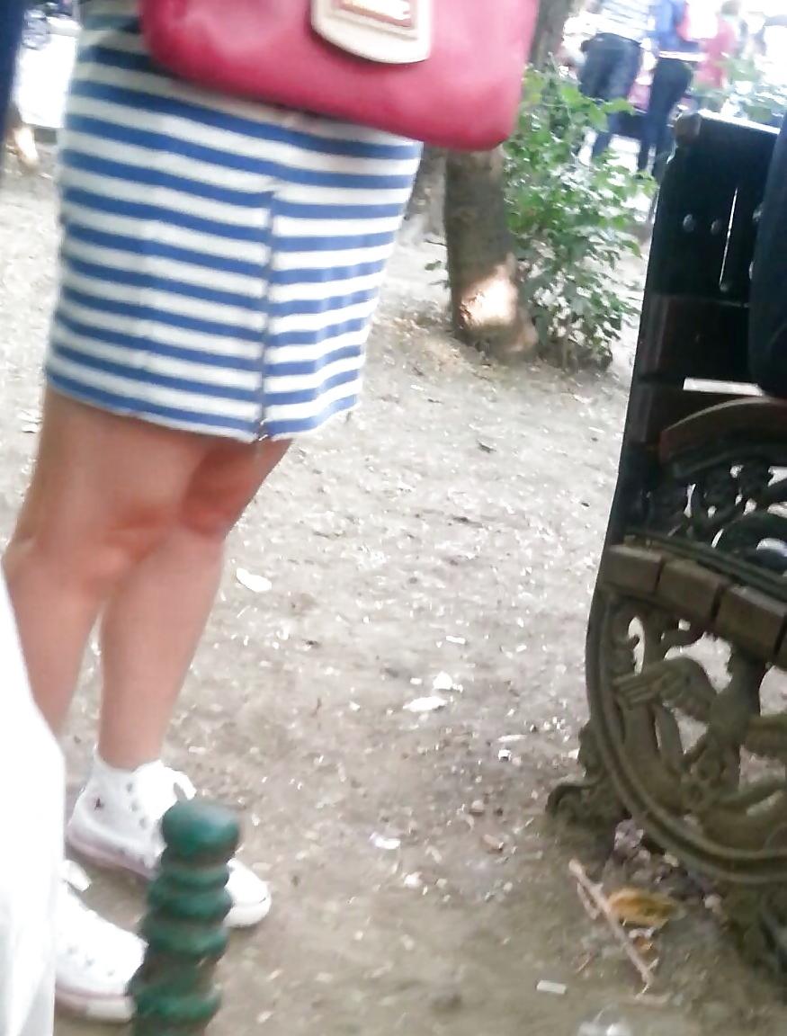 17P Spy sexy feet and legs romanian