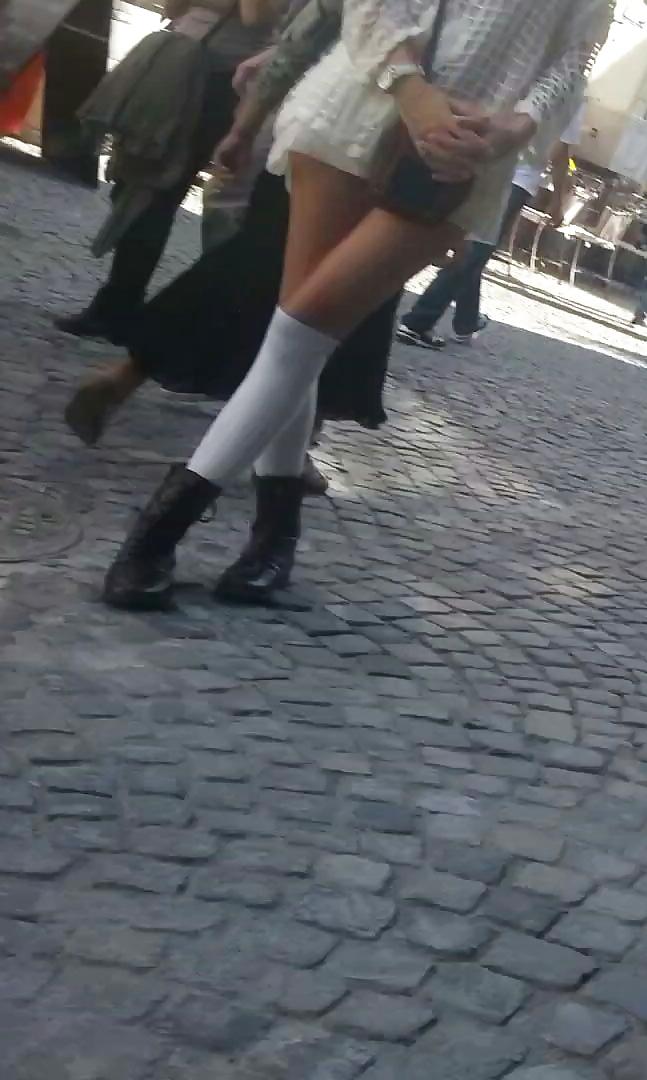17P Spy sexy feet and legs romanian
