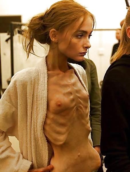 24P Skinny girls