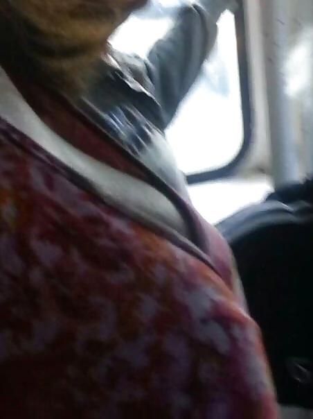 25P Spy old + young sexy bust romanian