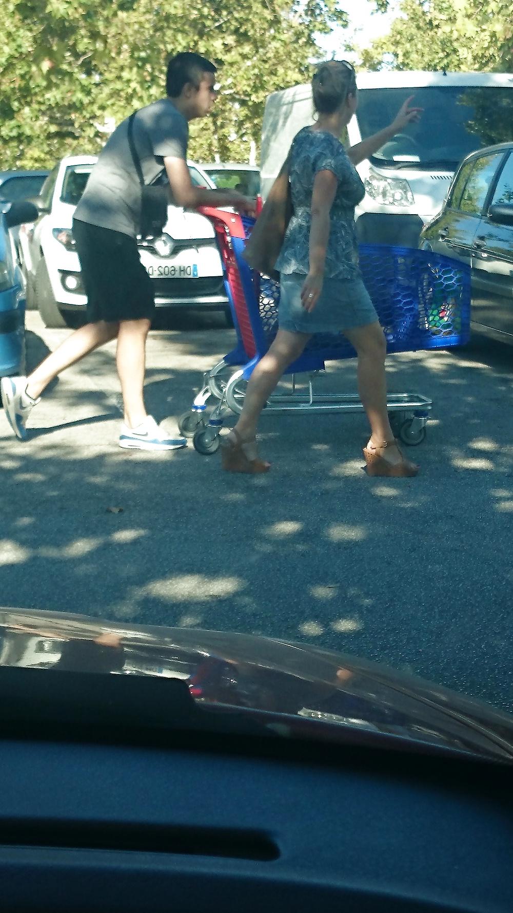 13P Candid heels feet and legs 3