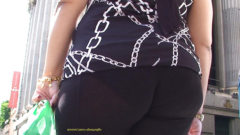 10P Candid big ass chubby