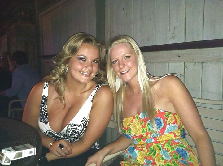 15P Hooters girl Casey and her big tits
