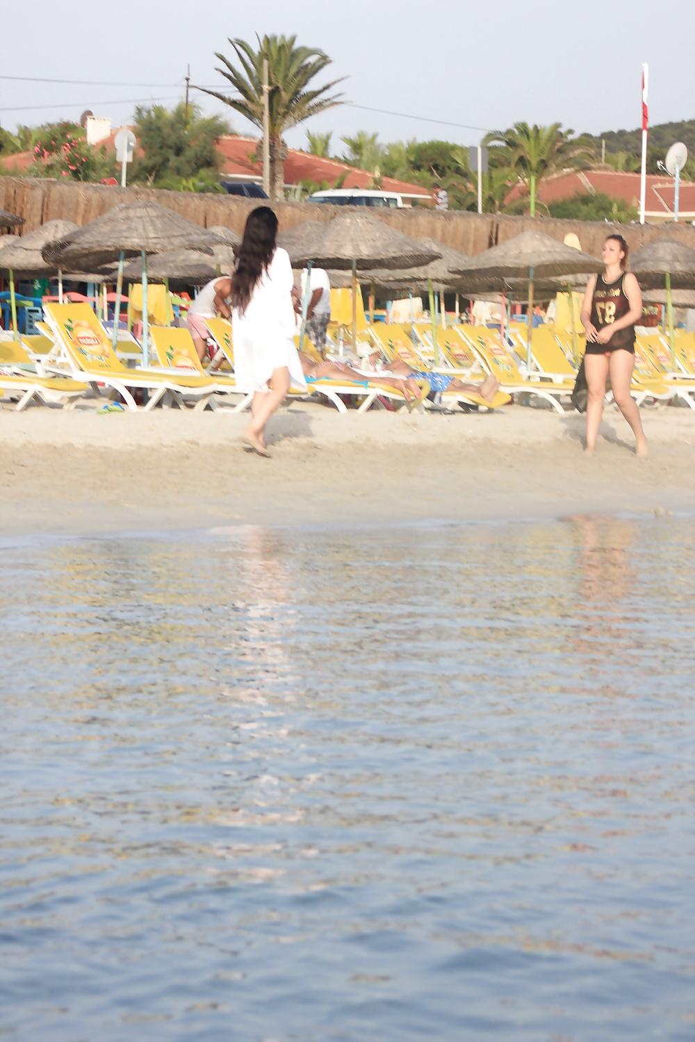 11P Turkish voyeur cesme 2014 summer 
