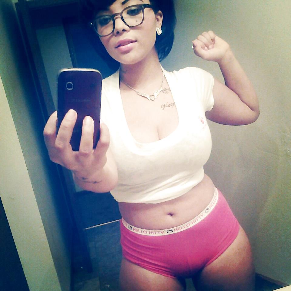 11P Camel Toe So Fat