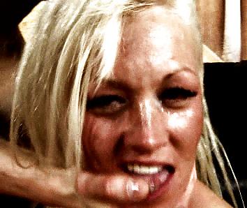 23P Skanky Blonde Milf Gagging