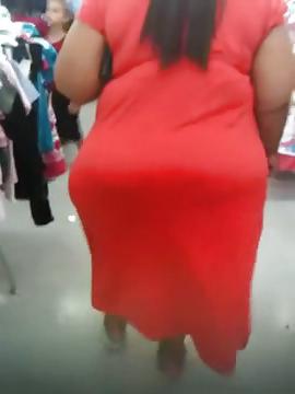 24P Wide hips mature 2