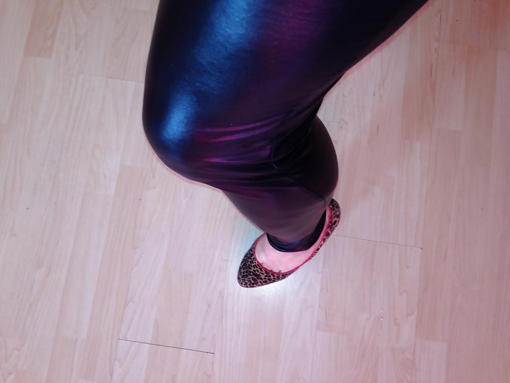 25P Shoe to view