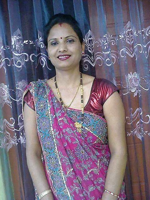 25P My gf mom