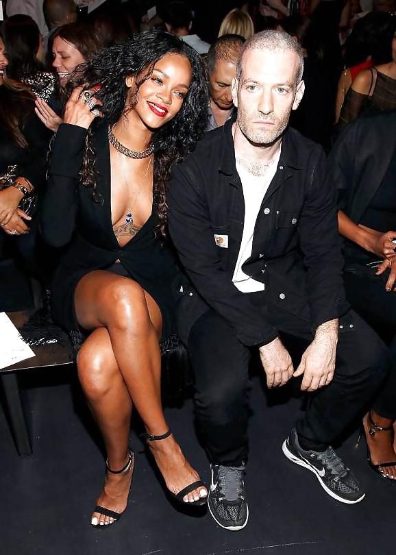 15P Rihanna NYC Fashion Show