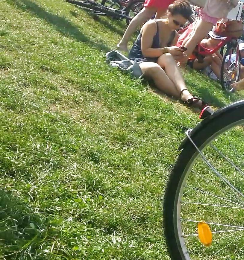 17P Spy sexy teens upskirt romanian